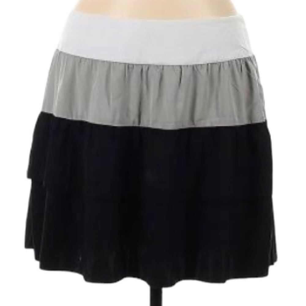 NWT Banana republic outlet size 8 color block tiered skirt
